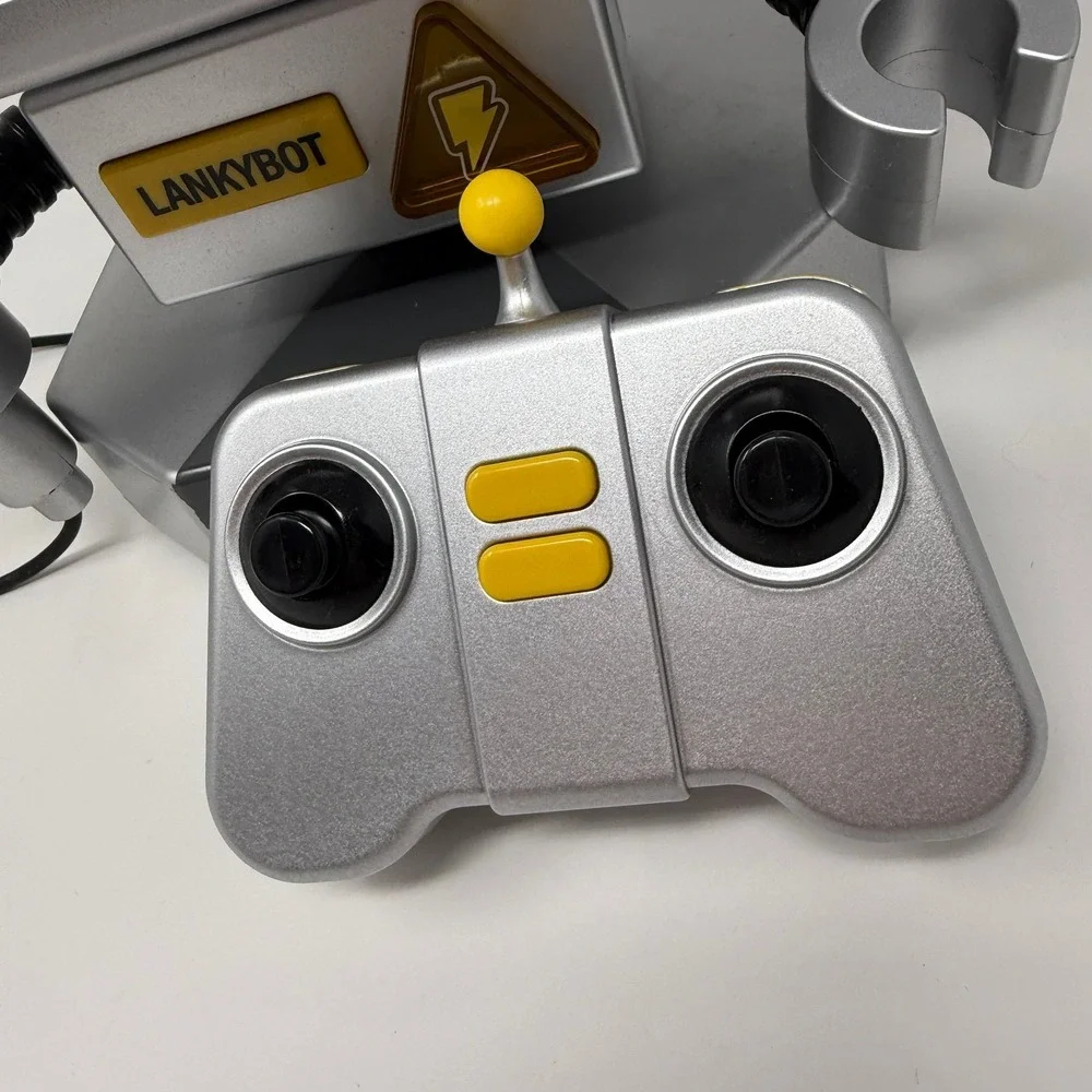 Lankybox Lankybot Mystery RC Robot Toy Figure & Remote Control
